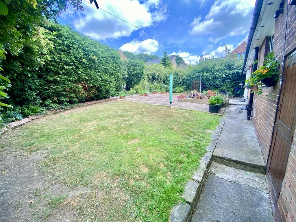 Bramleys Estate Agents - Woodsome Avenue - Mirfiel