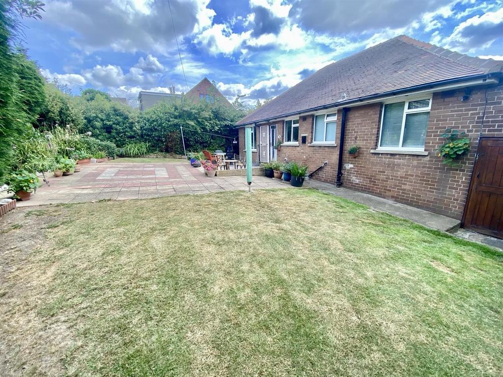 Bramleys Estate Agents - Woodsome Avenue - Mirfiel