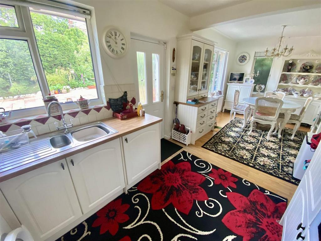 Bramleys Estate Agents - Woodsome Avenue - Mirfiel