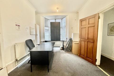 Office to rent, 37 King St Luton LU1 2DW