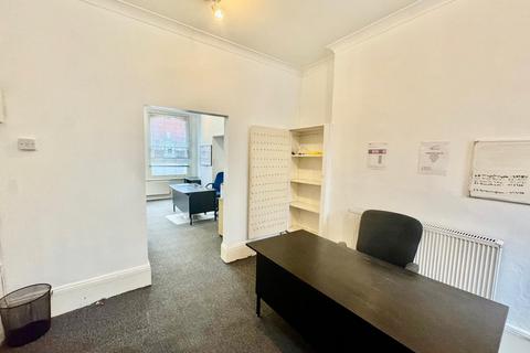 Office to rent, 37 King St Luton LU1 2DW