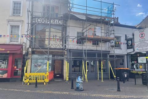 Retail property (high street) to rent, 12-14 Market Sq Leighton Buzzard LU7 1EY