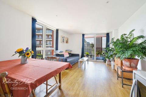 2 bedroom apartment for sale, Gordian apartments, Cable Walk, Greenwich, SE10