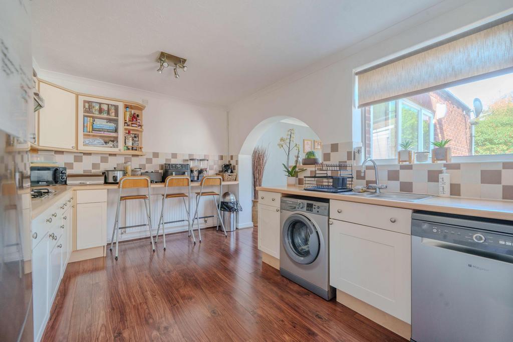 Kitchen/Breakfast