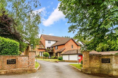 2 bedroom retirement property for sale, The Avenue, Tadworth KT20