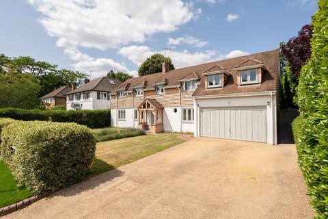 5 bedroom detached house for sale, Northfield Place, Weybridge, KT13