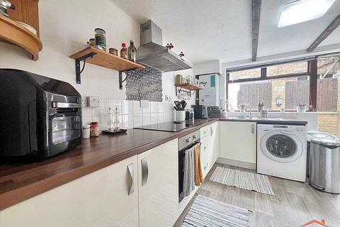 2 bedroom cottage for sale, The Cottage, 4 Ealing Road, Northolt