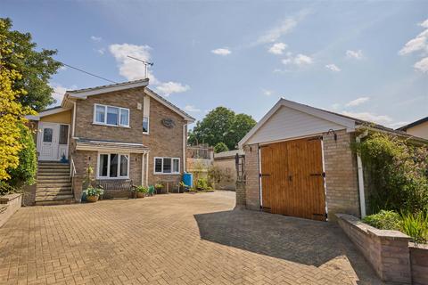 3 bedroom detached house for sale, The Street, Diss IP22