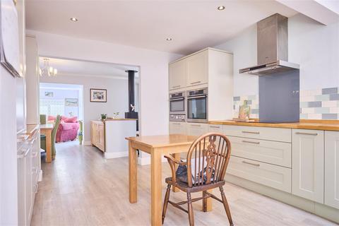 3 bedroom detached house for sale, The Street, Diss IP22