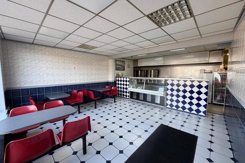 Retail property (high street) for sale, 133 Luton Rd Dunstable LU5 4LW