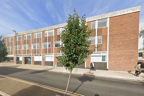 Office to rent, 4 High St N Dunstable LU6 1LA