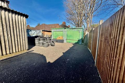 Industrial unit for sale, 208-210 Toddington Rd Luton LU4 9DZ