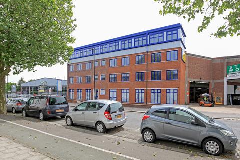 Industrial unit to rent, 851-861 Coronation Rd London NW10 7PT