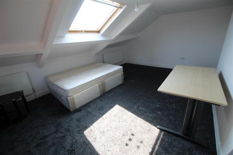 6 bedroom house to rent, Westgate Road, Newcastle Upon Tyne NE4