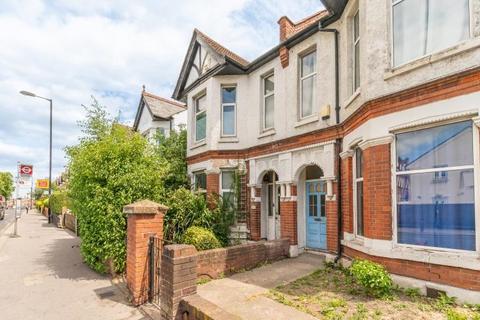 276 Beulah Hill, London, SE19 3HF