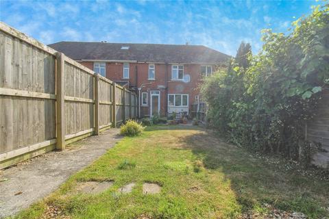 15 Whiterow Park, Trowbridge, BA14 0EG
