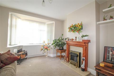 15 Whiterow Park, Trowbridge, BA14 0EG