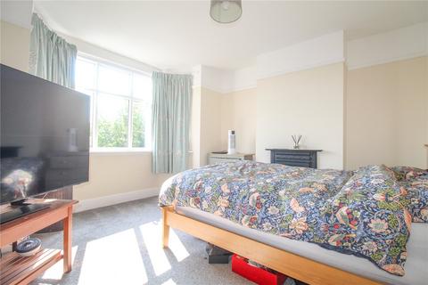 15 Whiterow Park, Trowbridge, BA14 0EG