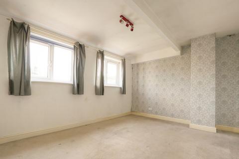 14 Charnwood Drive, Ormesby, Middlesbrough, TS7 9HN