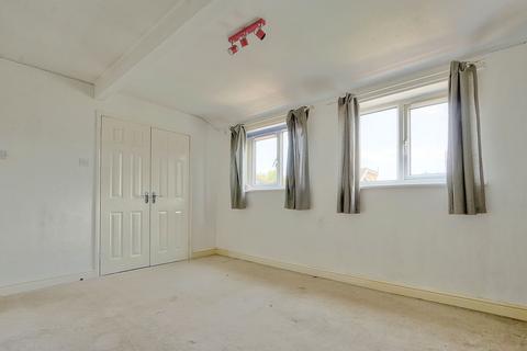 14 Charnwood Drive, Ormesby, Middlesbrough, TS7 9HN