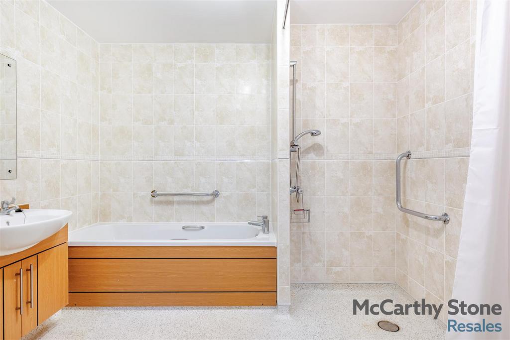 8650627-interior06.jpg