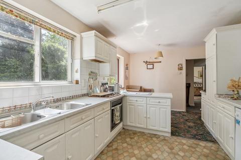 undefined, Eghams Wood Road, Beaconsfield, HP9