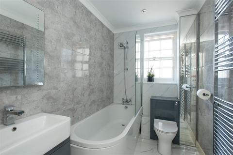 undefined, High Street, Orpington BR5