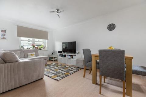 2 bedroom flat for sale, Mallots View, Newton Mearns