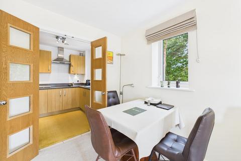 2 bedroom retirement property for sale, 99 Martongate, Bridlington
