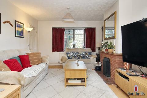 5 bedroom semi-detached house for sale, Lawrence Avenue, Letchworth Garden City, SG6