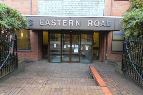 Office to rent, 3-5 Eastern Rd Romford RM1 3NH
