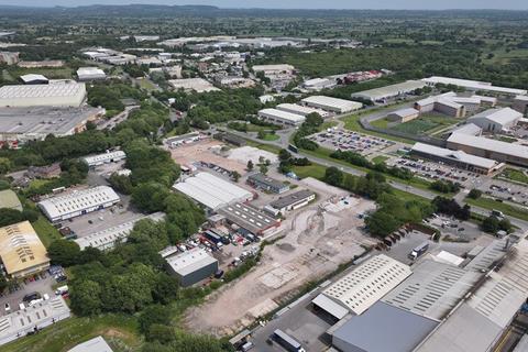 Land to rent, Bridge Rd Wrexham LL13 9PS