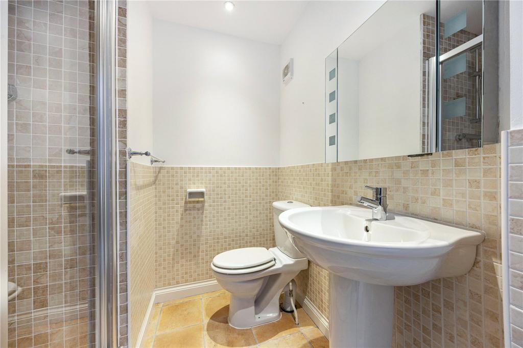 En Suite Shower Room