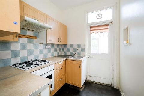 undefined, Warwick Road, Chingford