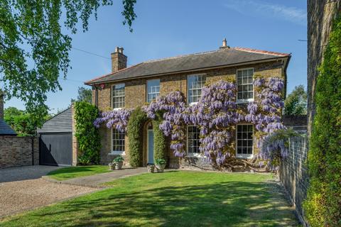 3 bedroom detached house for sale, New Street, Sandwich, Kent
