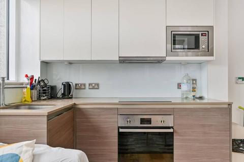 undefined, Lampton Road, Hounslow, TW3