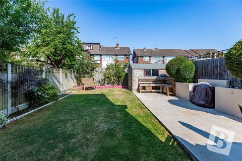 2 Berkeley Drive, Hornchurch, RM11 3PY