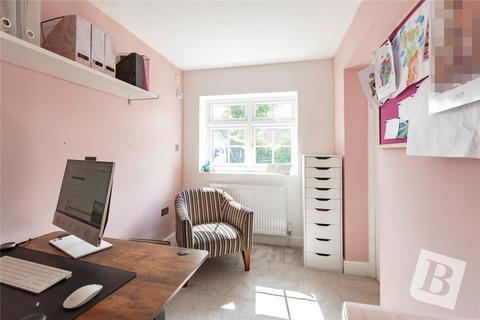 2 Berkeley Drive, Hornchurch, RM11 3PY