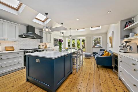 33 Manor Road, Richmond, TW9 1YA