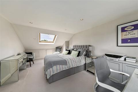 33 Manor Road, Richmond, TW9 1YA