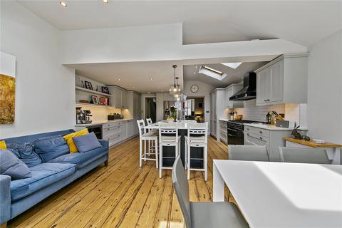 33 Manor Road, Richmond, TW9 1YA