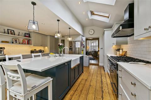 33 Manor Road, Richmond, TW9 1YA