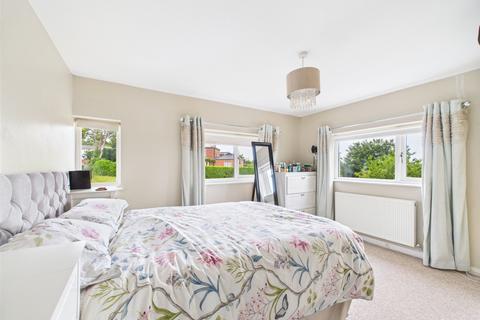 1 Barrow Hill, Churchdown, Gloucester, GL3 2LW
