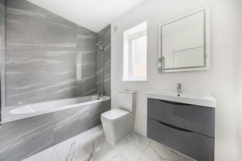 3 bedroom detached bungalow for sale, Shaftesbury Avenue, Chandler's Ford, Eastleigh