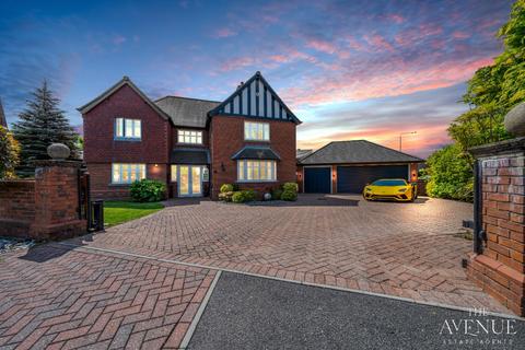 undefined, Substantial family home a stones throw from Mapperley Plains