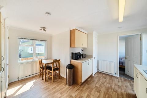 1 bedroom park home for sale, Lodge Park Homes, Market Place, Tattershall, LN4 4LH