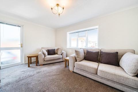 1 bedroom park home for sale, Lodge Park Homes, Market Place, Tattershall, LN4 4LH