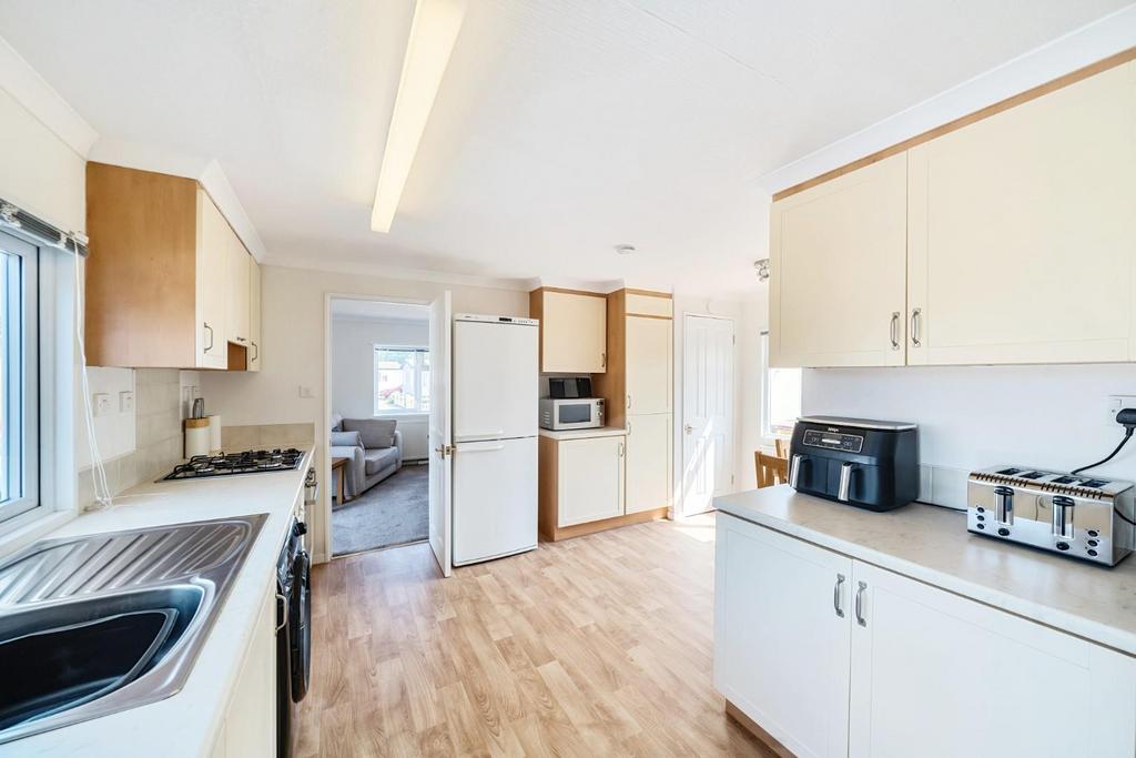 3rd view KITCHEN.jpg