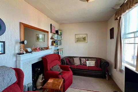 3 bedroom end of terrace house for sale, Beach Street, Deal, CT14