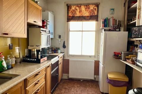 3 bedroom end of terrace house for sale, Beach Street, Deal, CT14